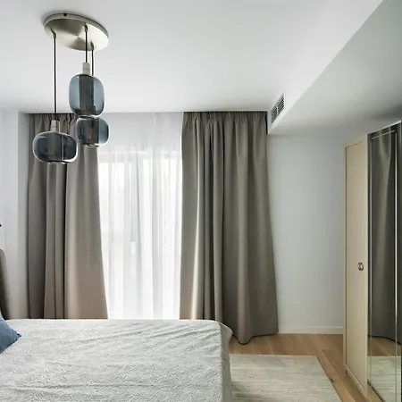 Innera W. Parking & Ac * Bucharest
