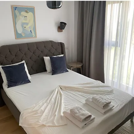 Innera W. Parking & Ac Bucharest